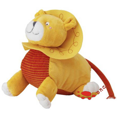 Jouet en peluche bébé lion