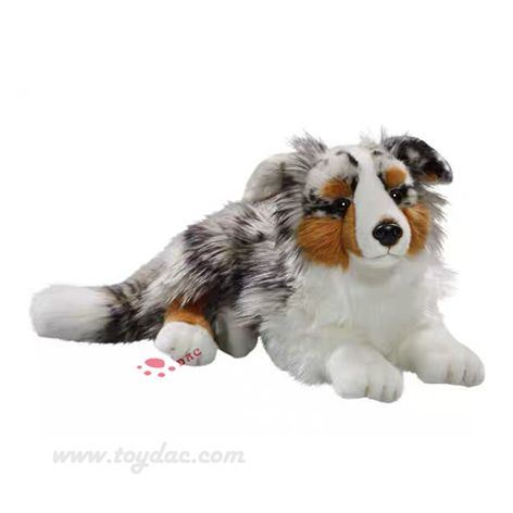 Chien en fausse fourrure douce en peluche