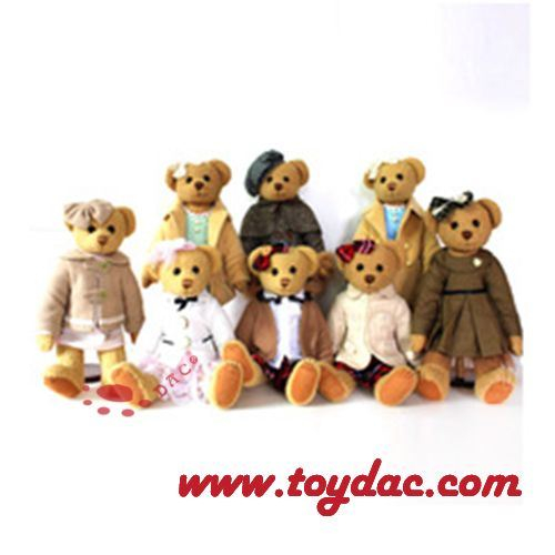 Ours en peluche de famille en peluche avec vêtements