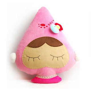 Coussin de poupée de dessin animé doux en peluche