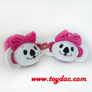 Pantoufles d'ours doux en peluche