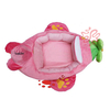 Voiture rose de dessin animé d'animal en peluche
