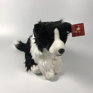 Chien de travail en peluche de qualité supérieure.