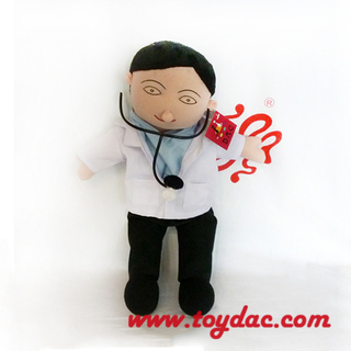 Peluche Docteur Poupée Marinette