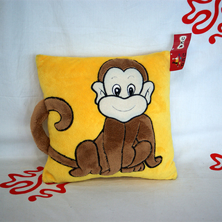 Oreiller mignon en peluche pour la nuque