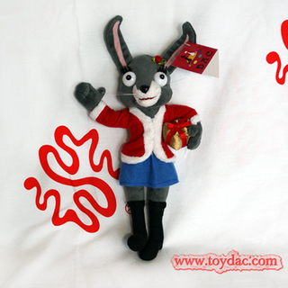 Lapin de Noël en peluche